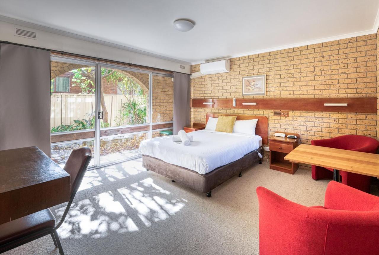 Colac Mid City Motor Inn Ngoại thất bức ảnh