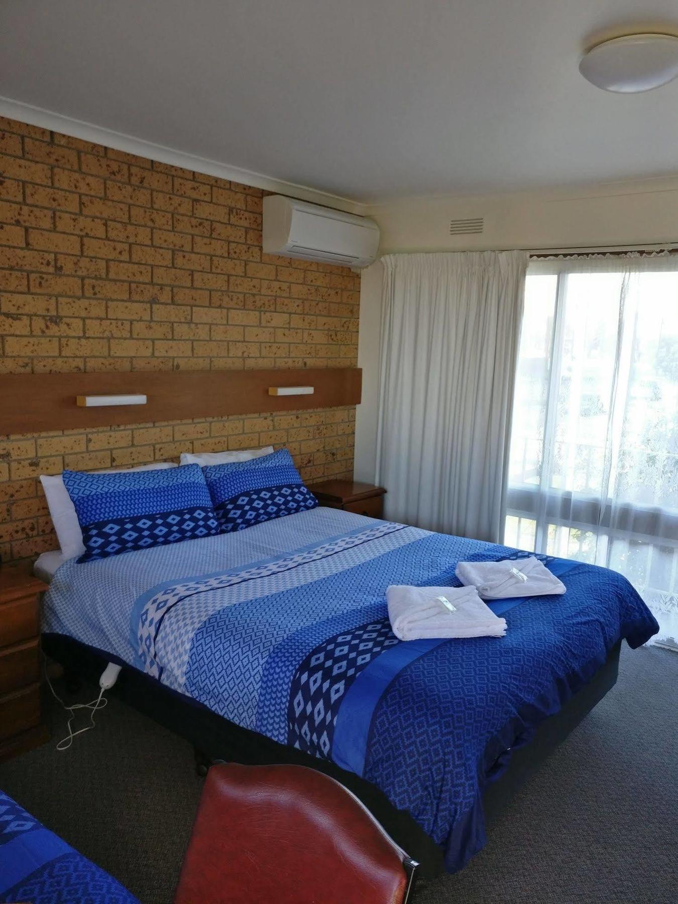 Colac Mid City Motor Inn Ngoại thất bức ảnh