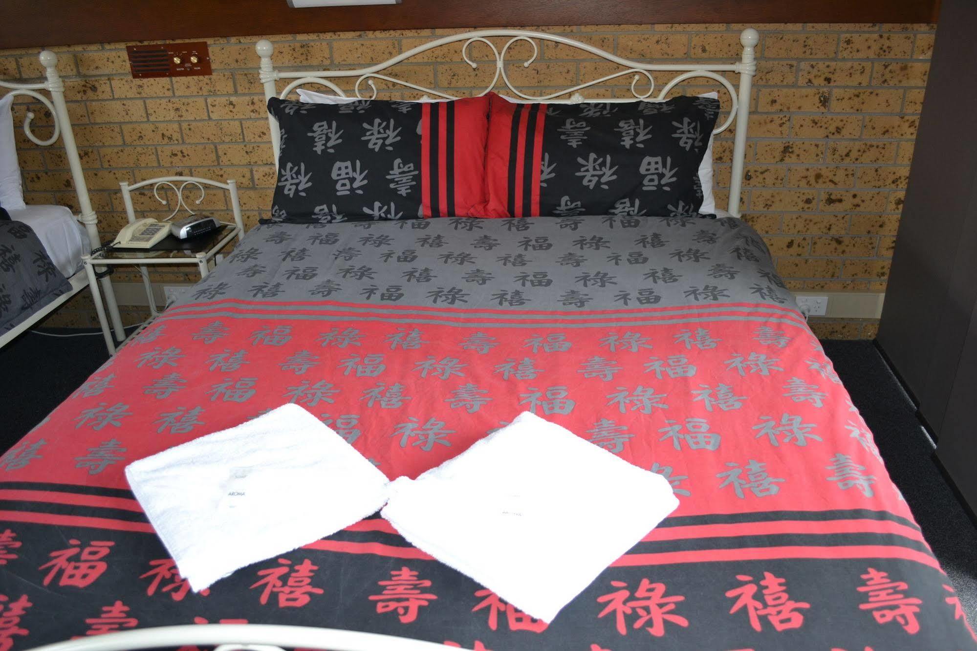 Colac Mid City Motor Inn Ngoại thất bức ảnh
